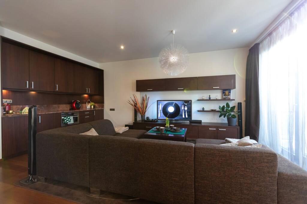Cozy River-Side Apartment Right In ريغا المظهر الخارجي الصورة